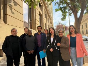 Sociedad civil y diputados cuestionan ante la Contraloría circular que amenaza el derecho a la nacionalidad de la niñez migrante